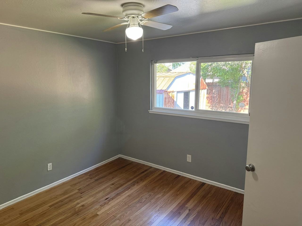 2361 Thompson Way - Photo 4 of 8