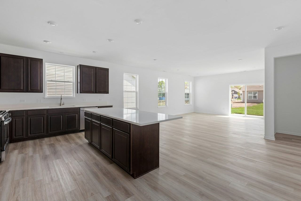 11067 Thomas Street - Photo 4 of 18