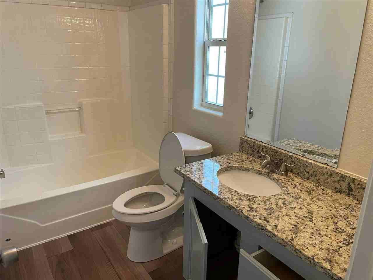 8715 Knox Street, Unit A - Photo 5 of 7