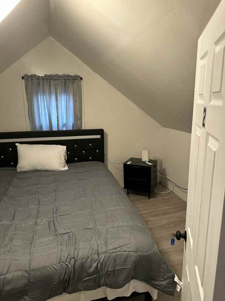 35 Rittenhouse Terrace, Unit roommate - Photo 4 of 7