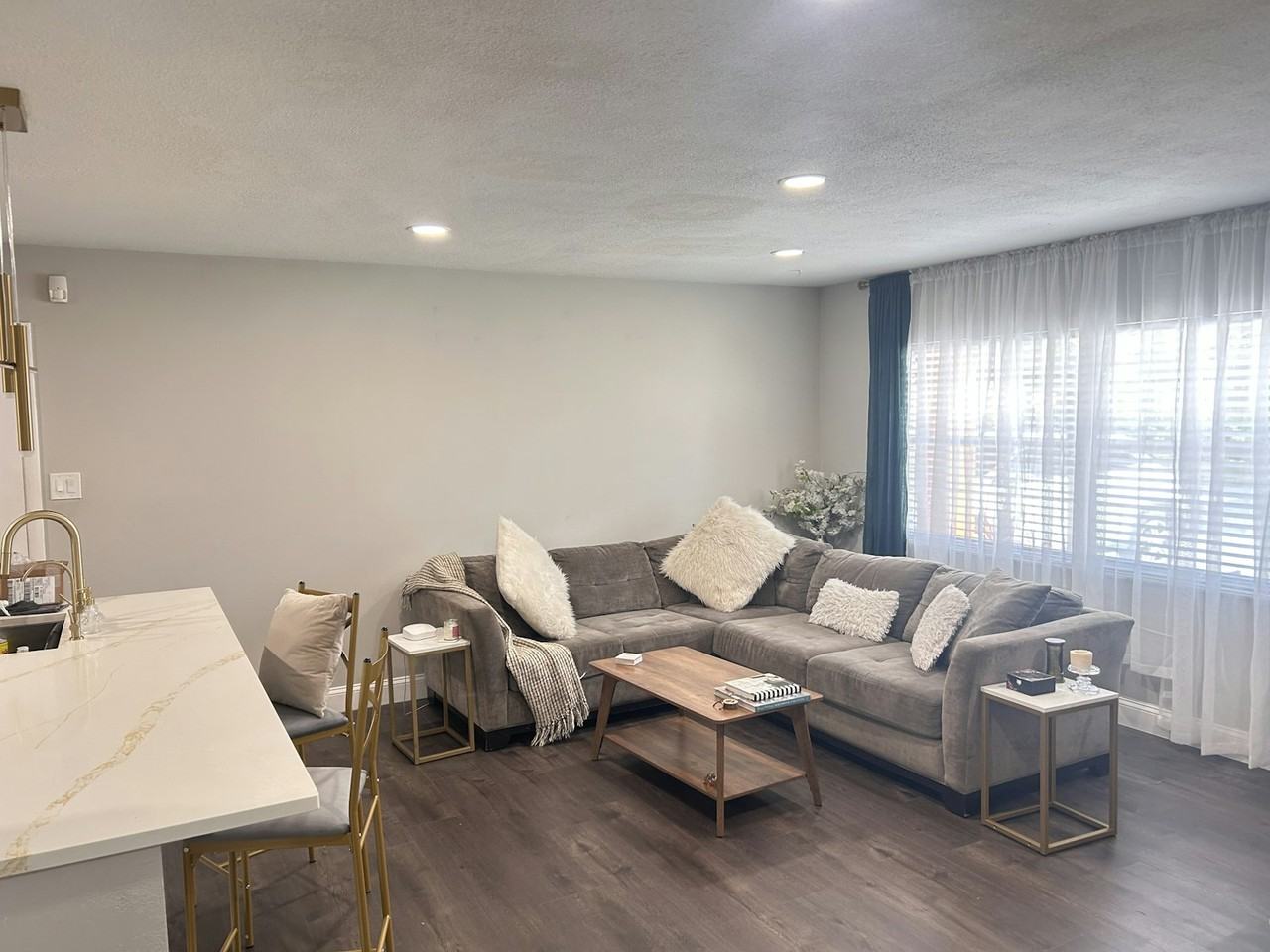 1204 E Lambright St, Unit 3 - Photo 2 of 23