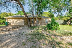 featured image of 2 Willow Ct