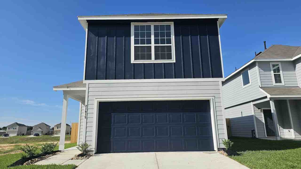 21915 Grand Majestic Dr. - Photo 3 of 10