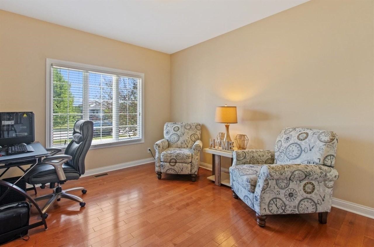 7268 Tremont Trail - Photo 5 of 26