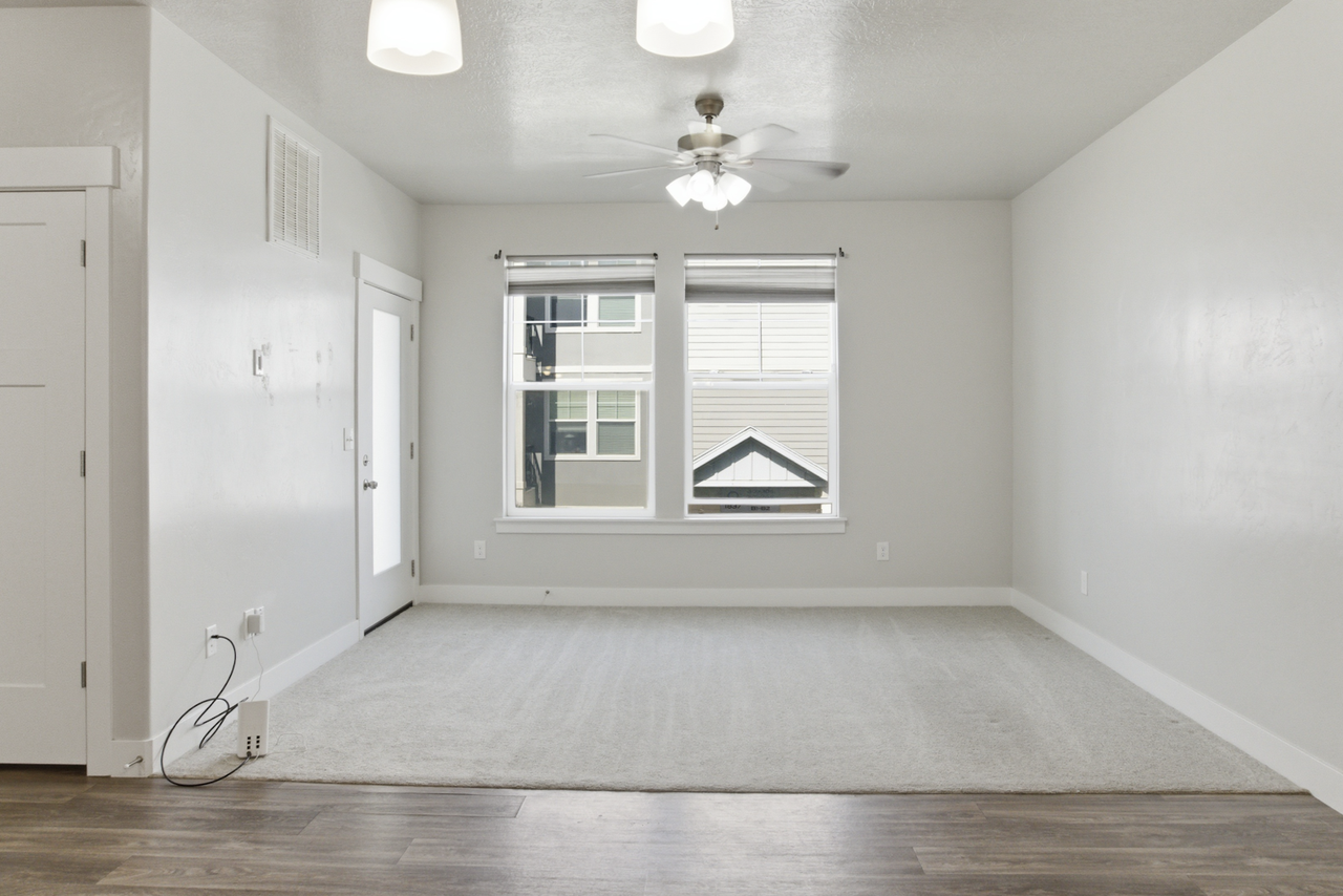 1836 West Terra Vista Lane - Photo 4 of 18