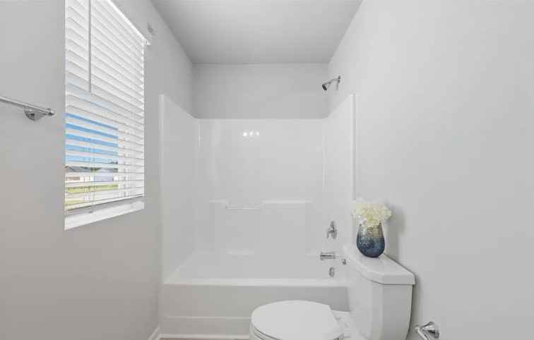 112 Arlington Dr. - Photo 2 of 15