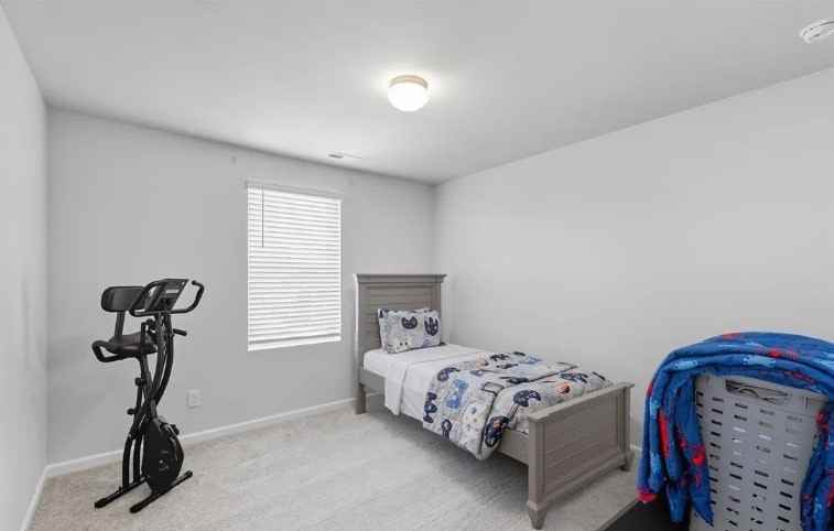 112 Arlington Dr. - Photo 5 of 15