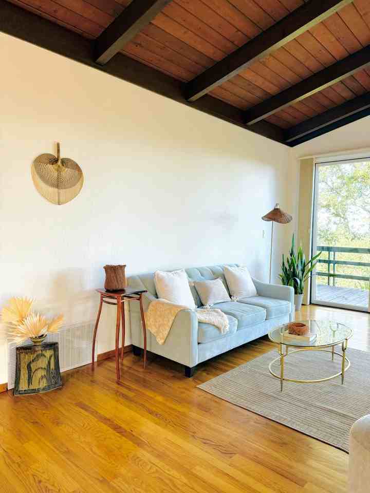 760 La Mesa Drive - Photo 3 of 21