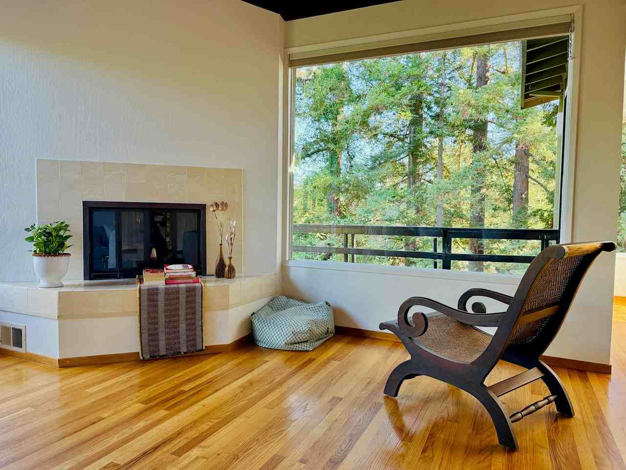 760 La Mesa Drive - Photo 5 of 21