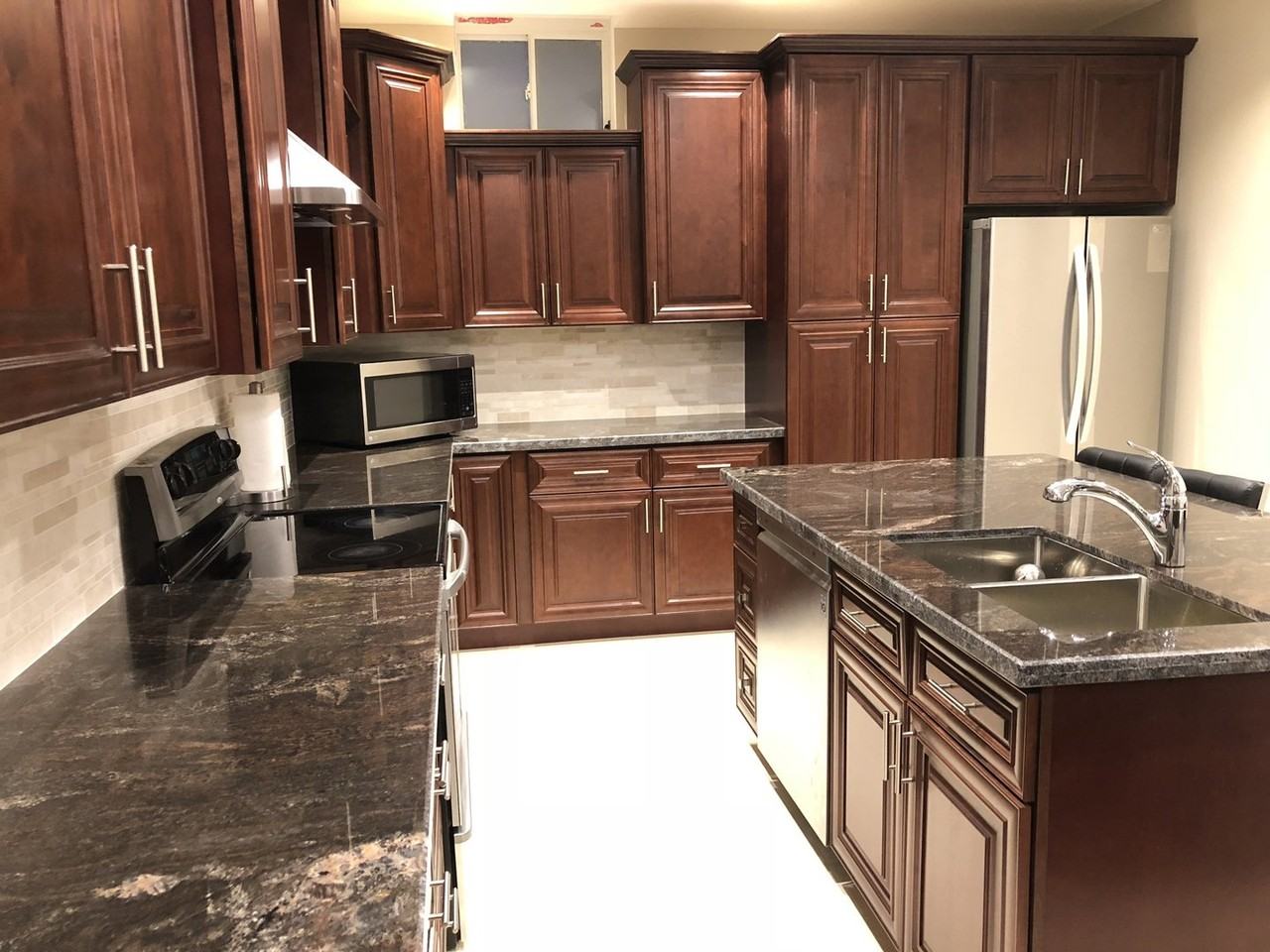 24 Gallant Pl - Photo 5 of 10