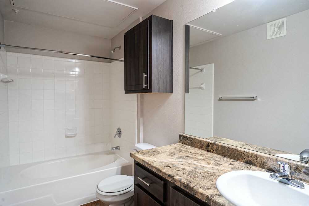 Sunset Lodge - Photo 7 of 49