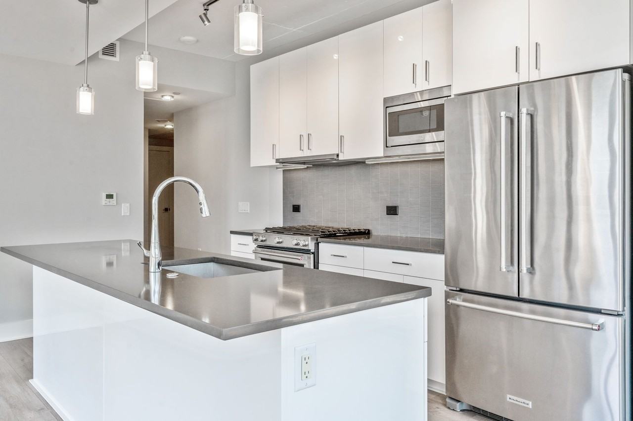 88 V St Sw #511 - Photo 2 of 26