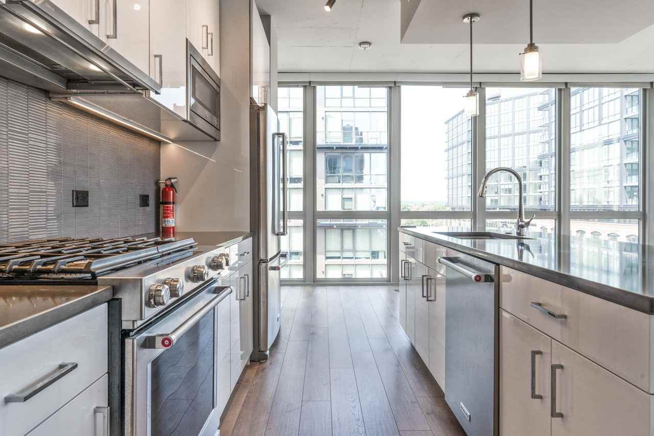 88 V St Sw #511 - Photo 3 of 26