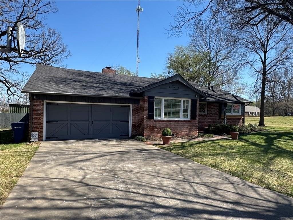 1505 S Mount Olive St - Photo 2 of 31