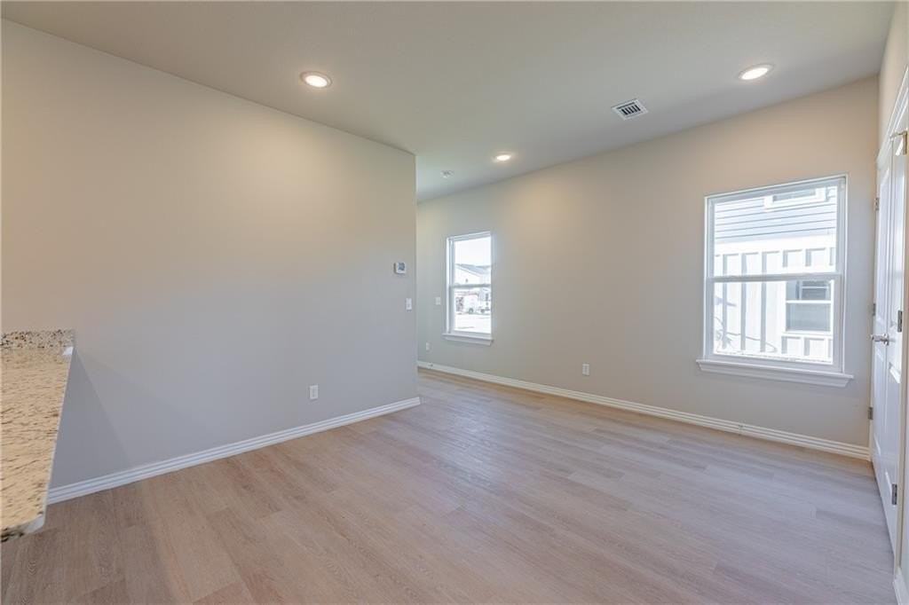 1406 Sw Casuarina Dr #1 - Photo 6 of 28