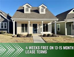 featured image of 921 Ne Heights Ln