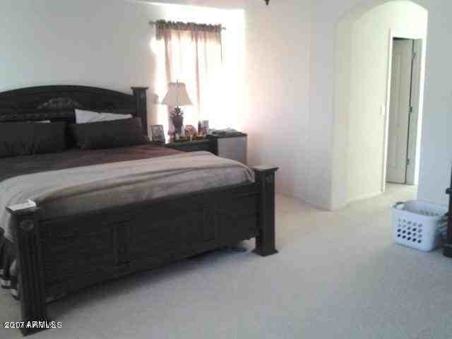 9013 W Kerby Ave - Photo 7 of 12