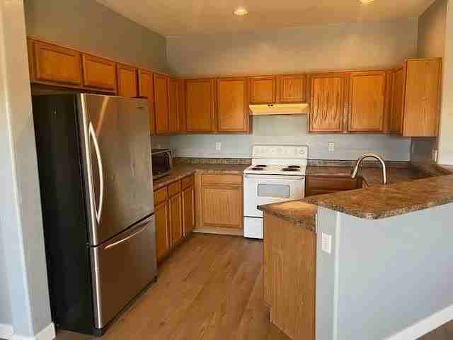 9428 S 35th Gln - Photo 2 of 24