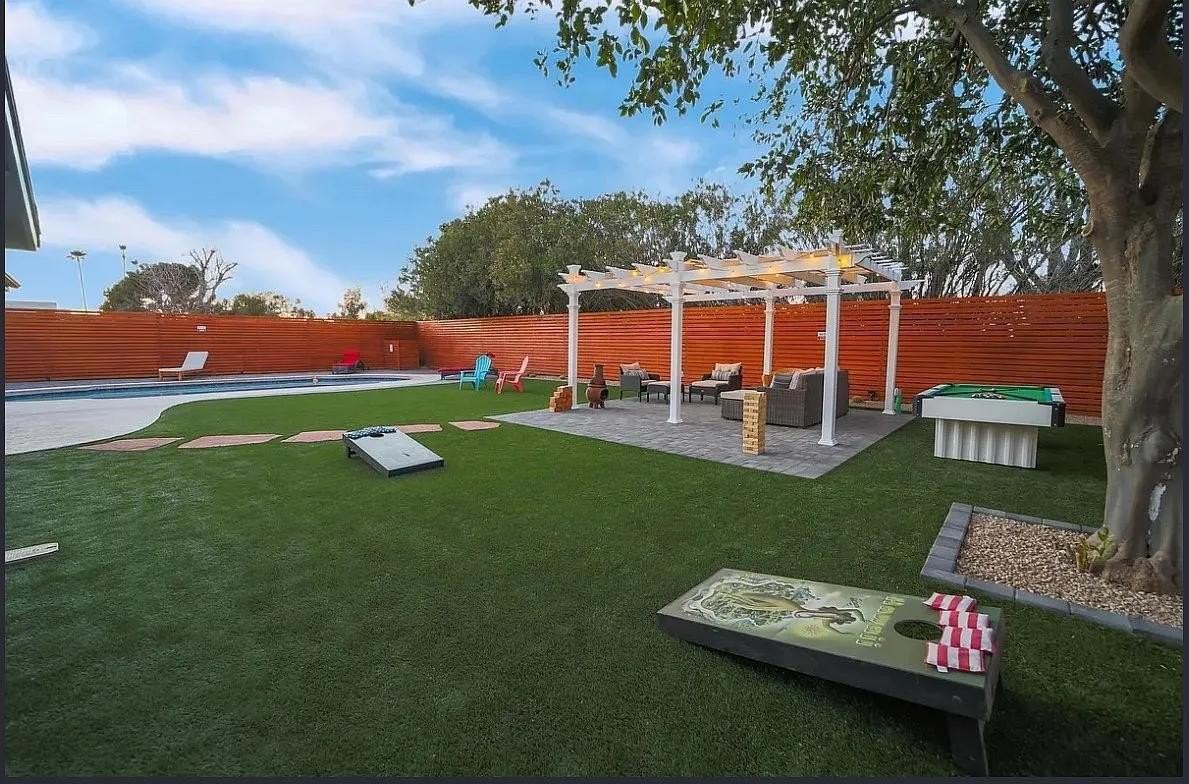 5046 E Columbine Dr - Photo 3 of 30