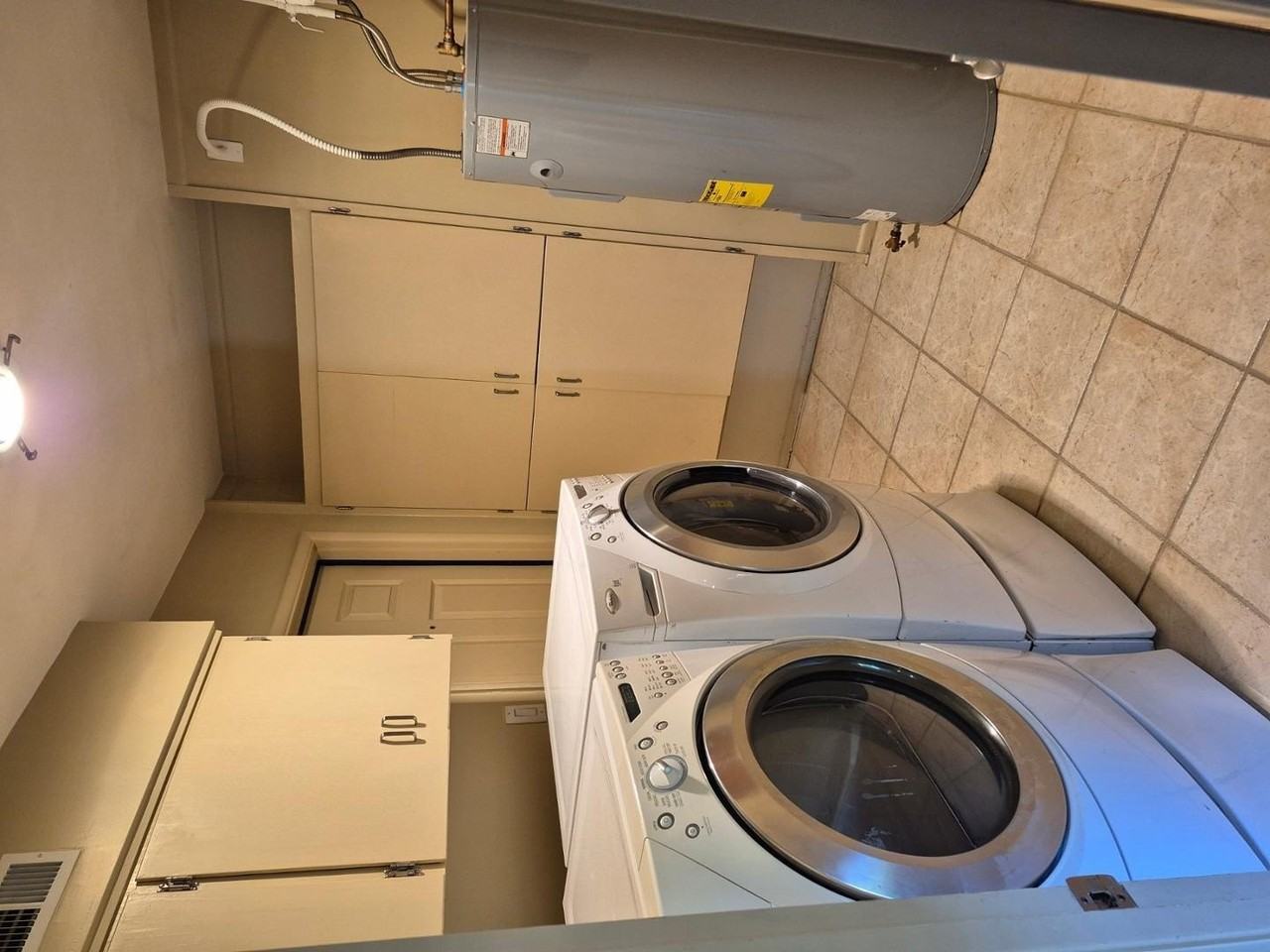 3445 N 47th St - Photo 6 of 15