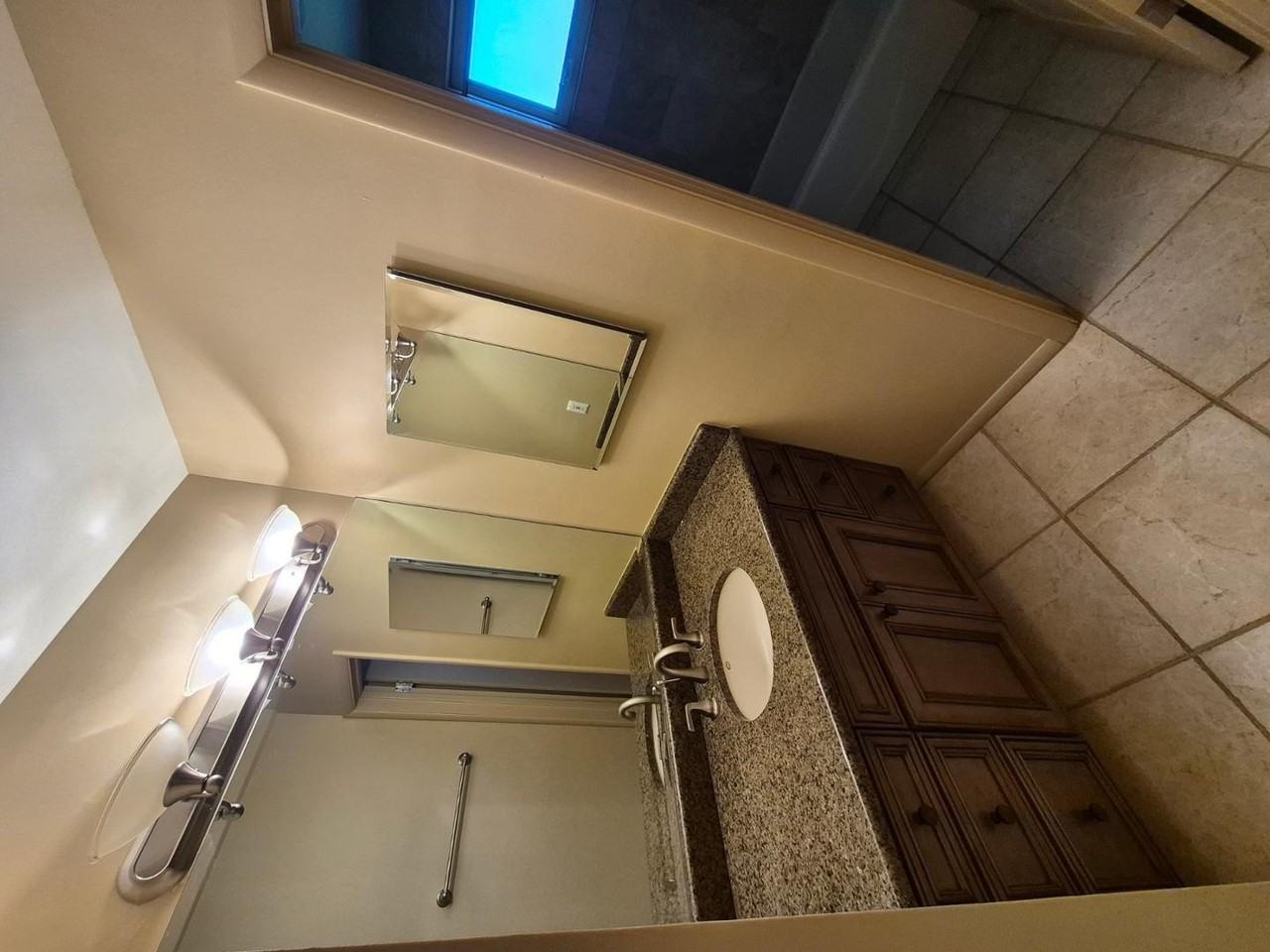 3445 N 47th St - Photo 7 of 15