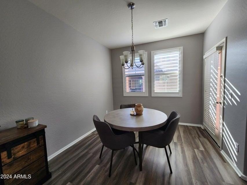 1822 N 77th Gln - Photo 7 of 13