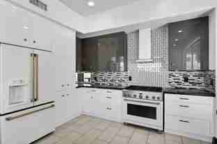 6932 E Pearl St - Photo 1 of 1