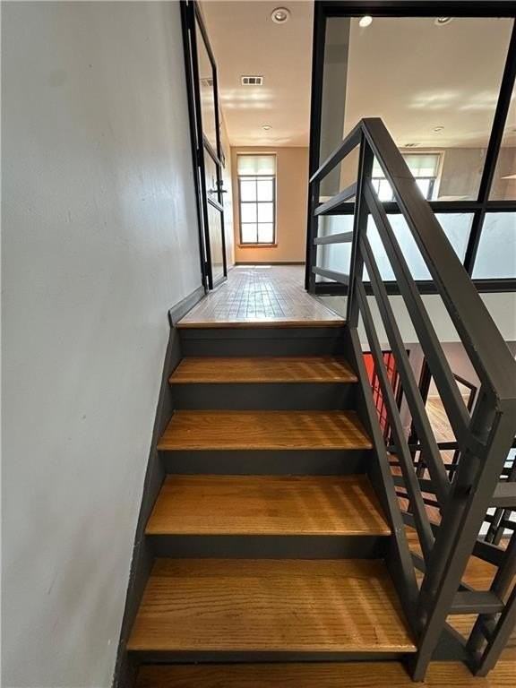 663 3rd Ave - Photo 4 of 41