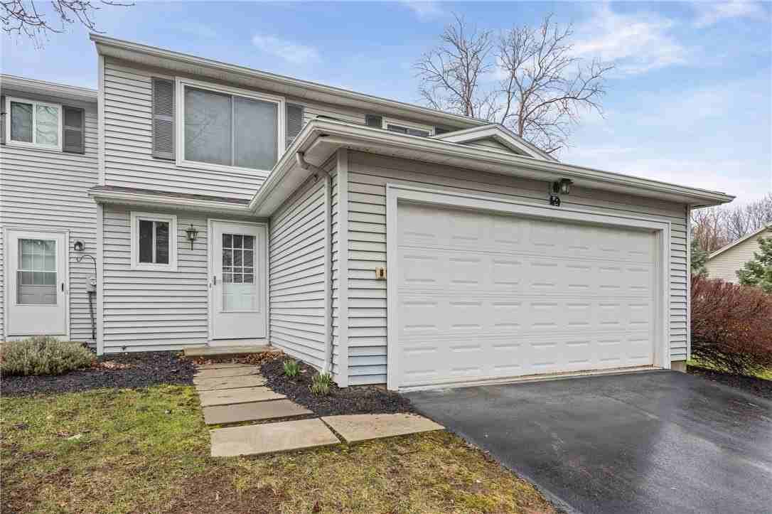 49 Bucklebury Hl - Photo 2 of 27