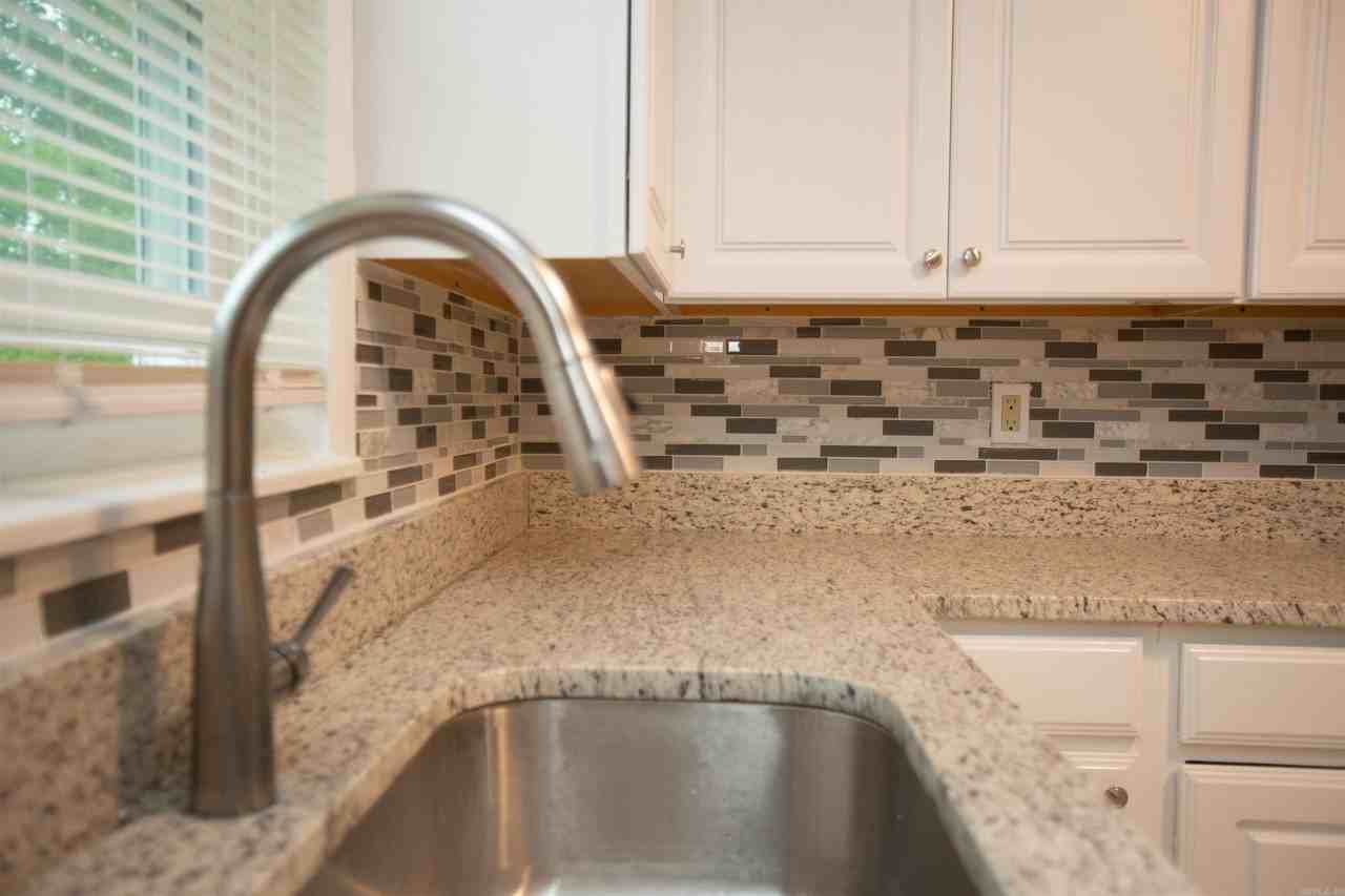 2308 Blackwood Rd - Photo 3 of 25
