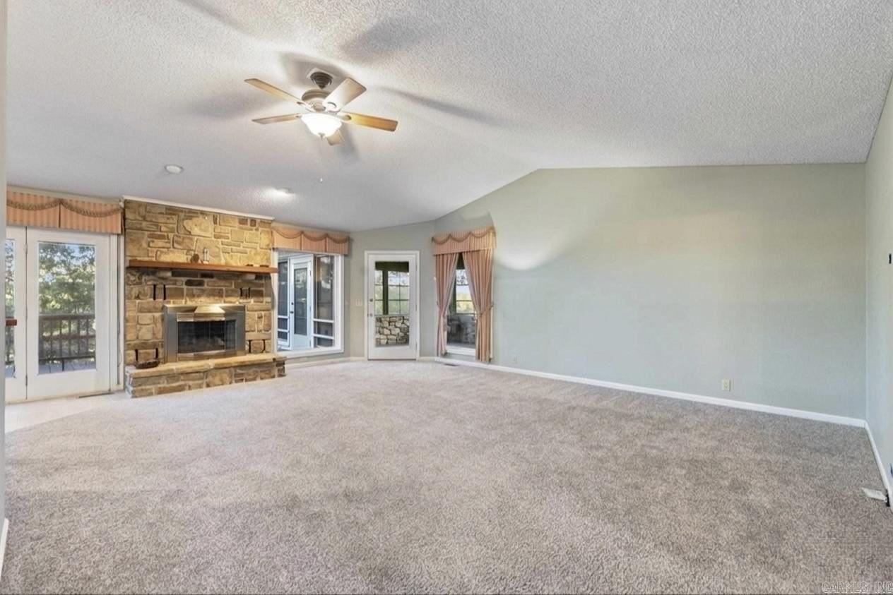 20 Charca Way - Photo 7 of 32