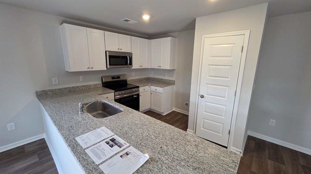 150 Indigo Grove Dr - Photo 6 of 8