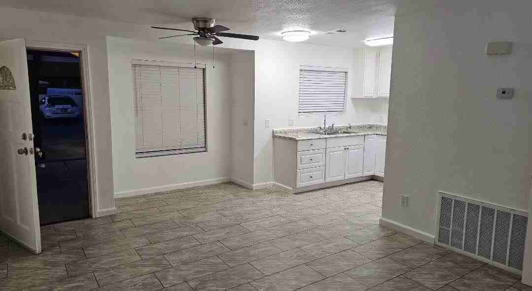 43965 Towne St Apt 101 - Photo 3 of 14