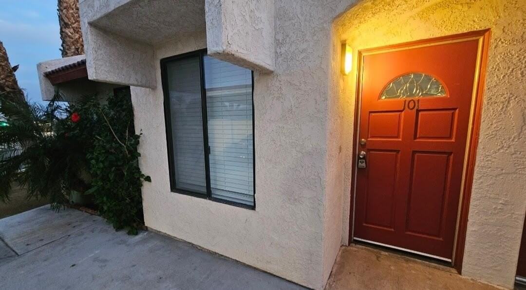 43965 Towne St Apt 101 - Photo 7 of 14