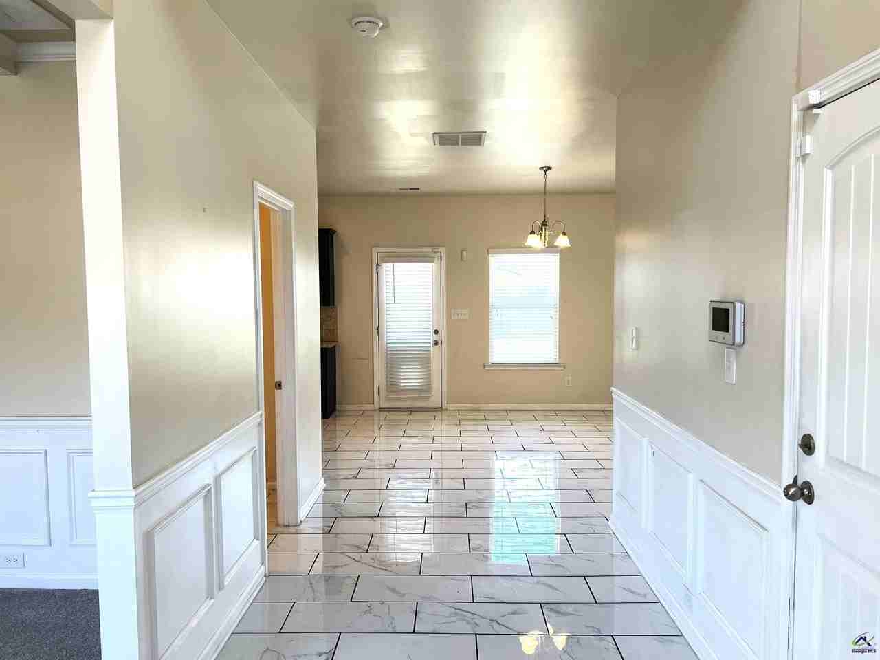 807 Citrona Dr - Photo 3 of 34