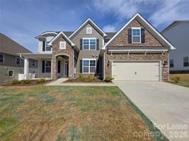 featured image of 2216 Skybrook Oaks Dr