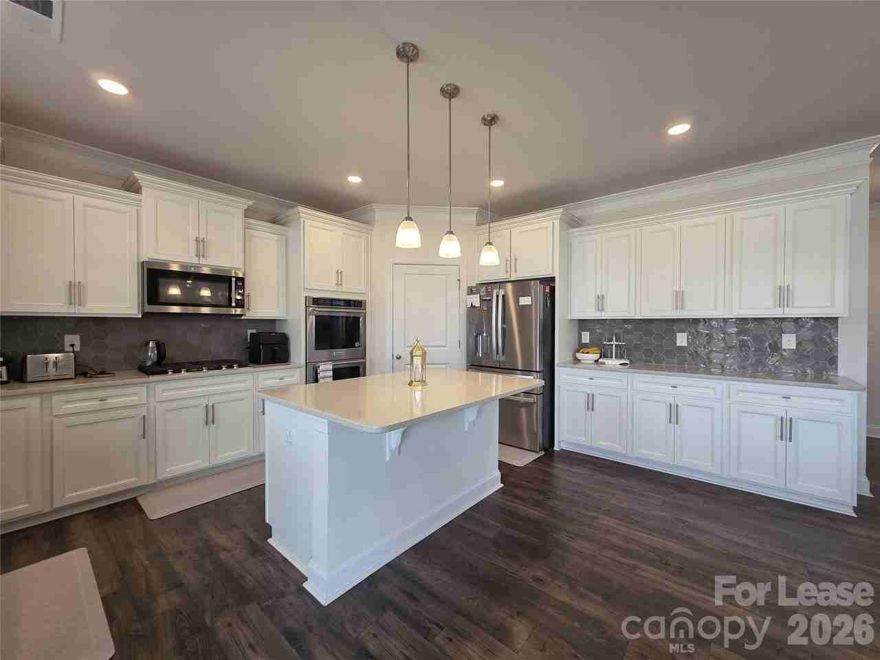 2216 Skybrook Oaks Dr - Photo 5 of 37