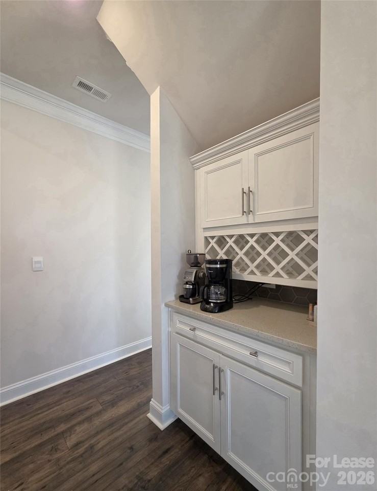 2216 Skybrook Oaks Dr - Photo 6 of 37