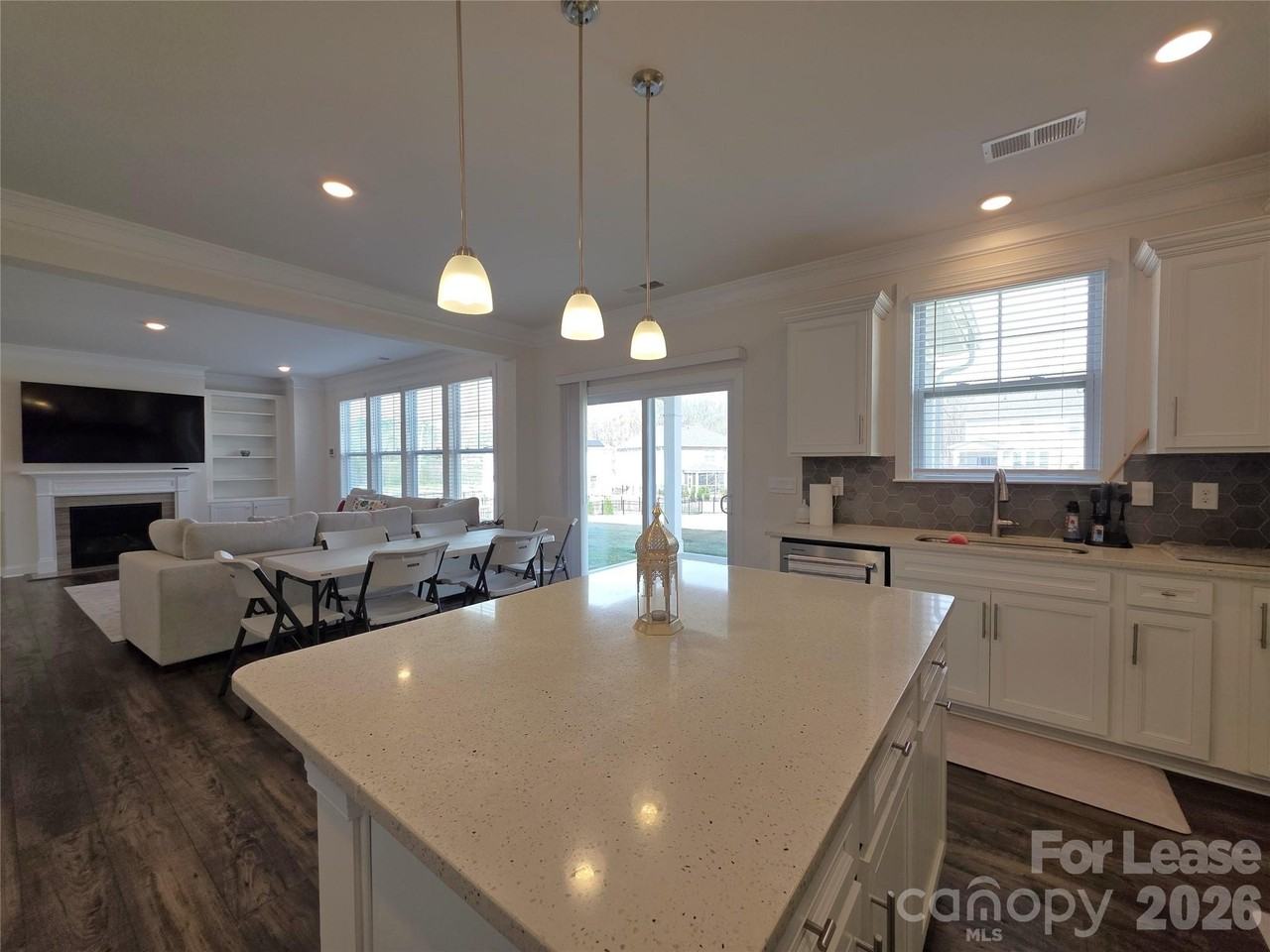 2216 Skybrook Oaks Dr - Photo 7 of 37