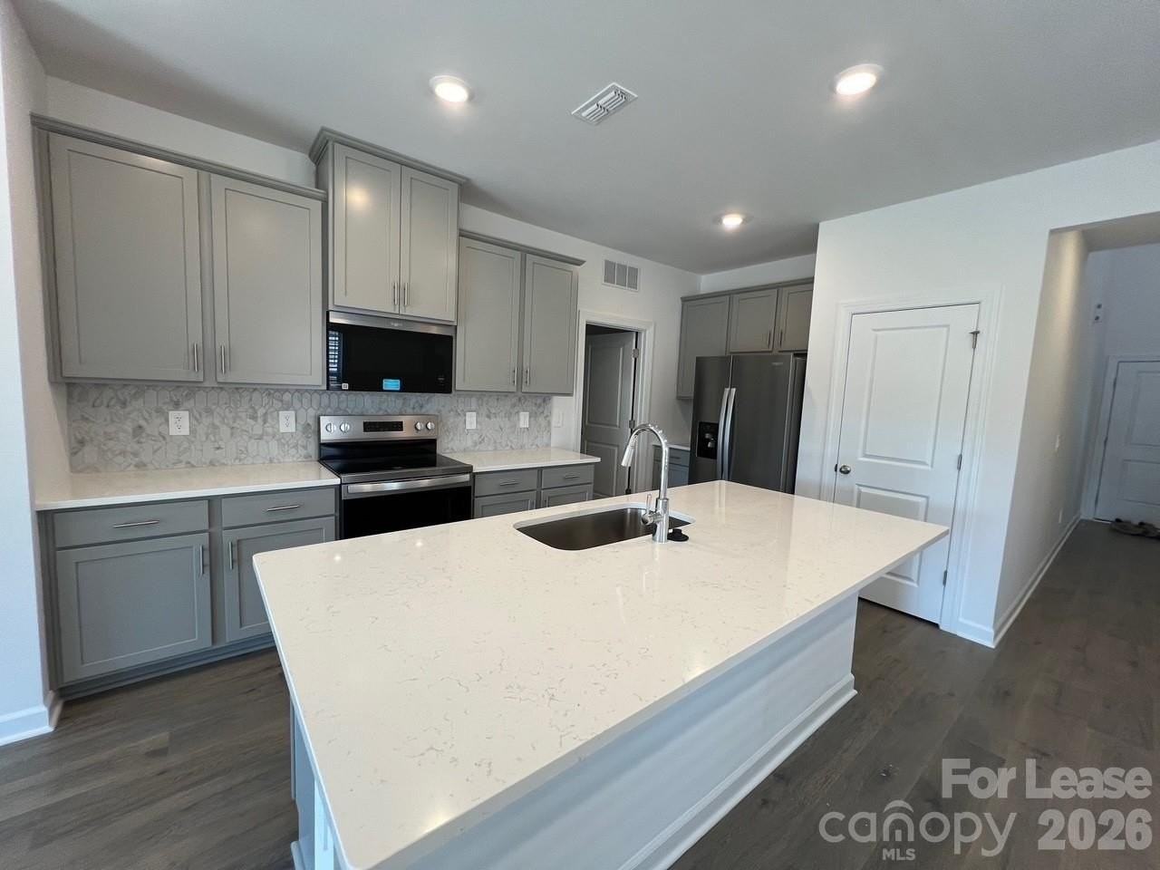 1524 31st St Ne Unit 34 - Photo 3 of 18