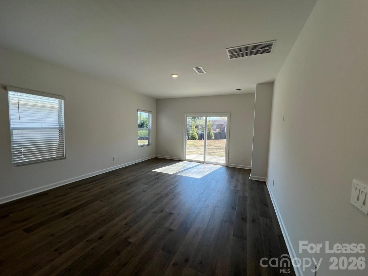 1524 31st St Ne Unit 34 - Photo 4 of 18