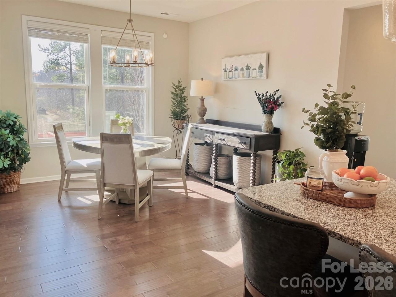 8634 Shadetree St - Photo 7 of 25