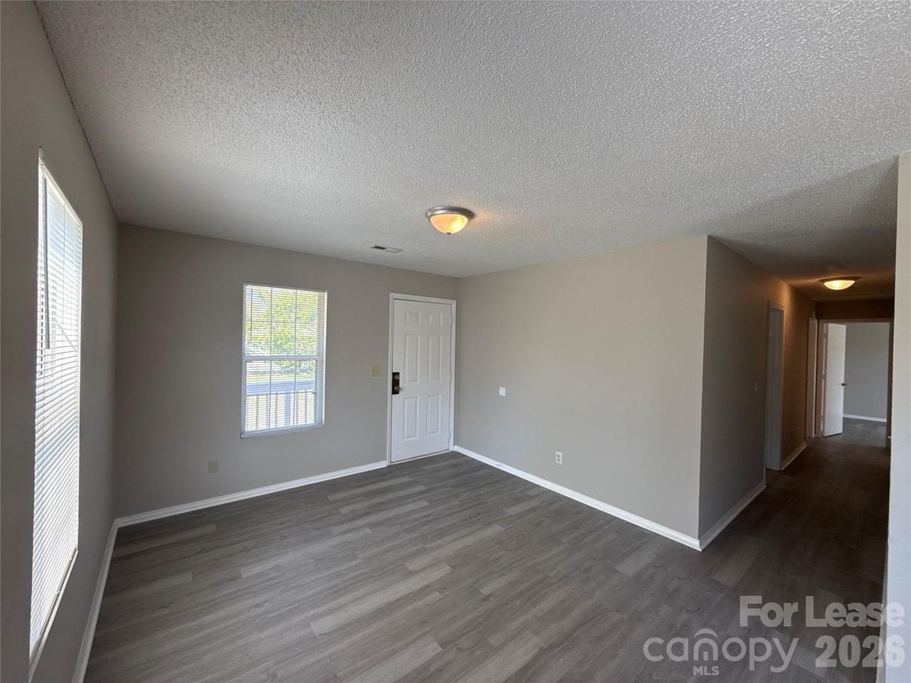 333 E Todd Ln - Photo 2 of 16