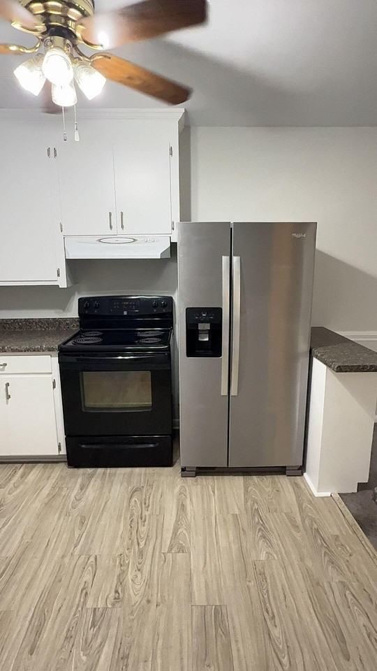 1746 E Avalon Cir - Photo 6 of 19