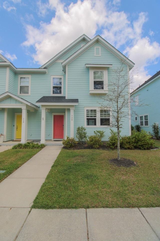 328 Parish Farms Dr - Photo 2 of 30