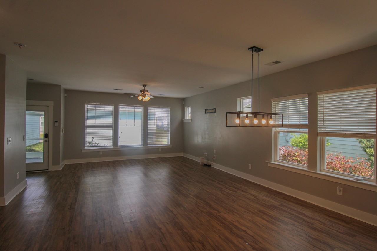 328 Parish Farms Dr - Photo 6 of 30