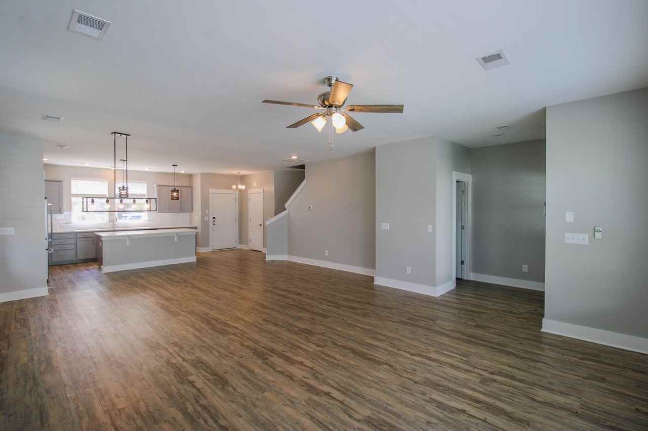 328 Parish Farms Dr - Photo 7 of 30