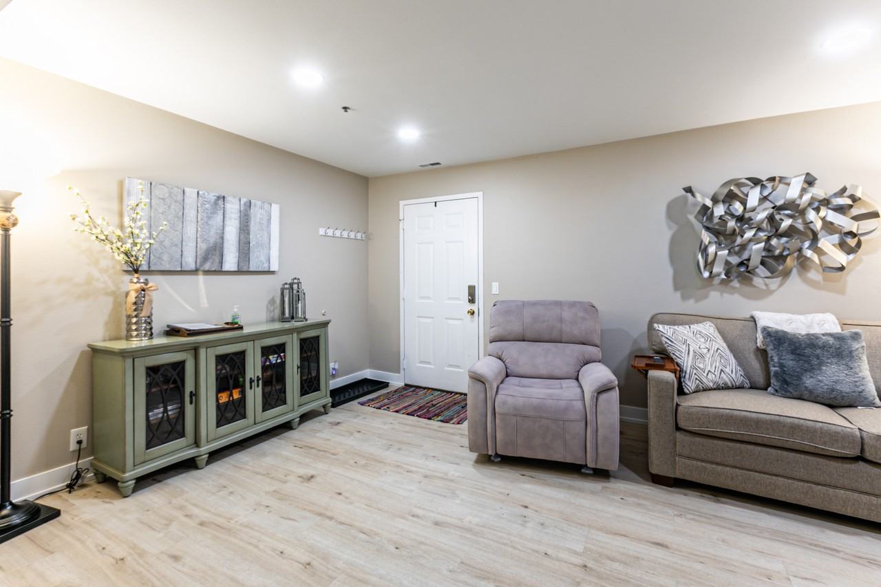 6861 N 2200 W #1 - Photo 7 of 33