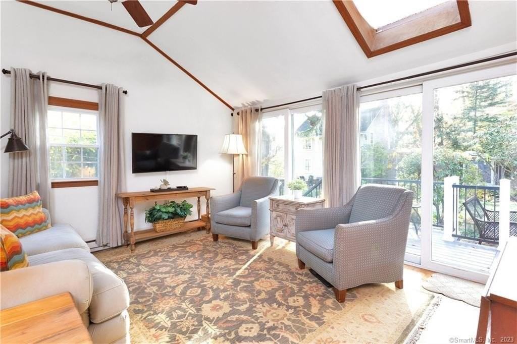 1C Ridgewood Ln - Photo 2 of 19