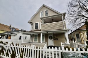 featured image of 32 Boston Ter 3rd Fl